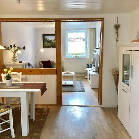 Hägerende Alte Liebe * Kirr